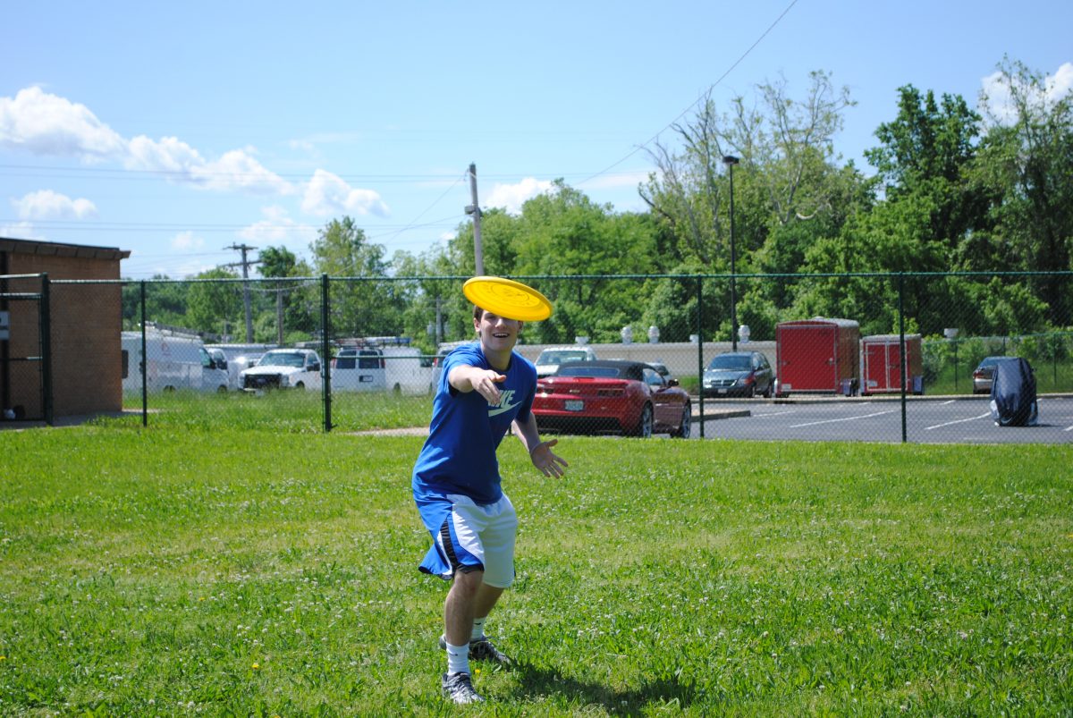 Junior Matthew Bernstein perfects his frisbee skills during newspapers last class period of the year. 