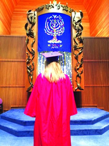Senior Hannah Maurer stands up for herself and other members of the Jewish community after Parkway schedules full district graduation on a Jewish holiday.