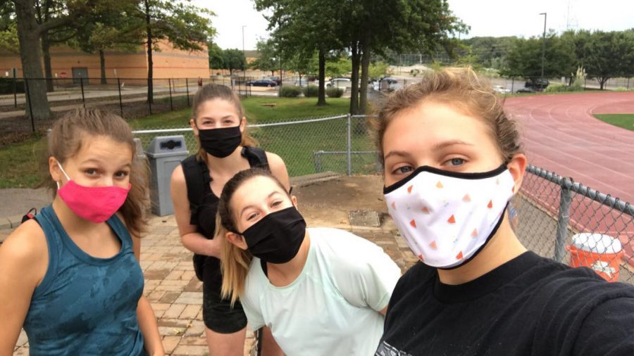 Group of freshmen girls at Parkway Central High School's JV field hockey practice on Aug. 31, 2020.