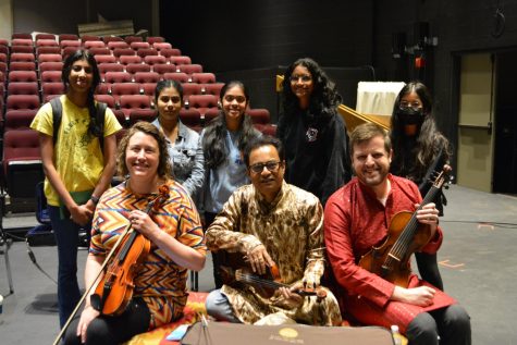 Orchestra Director, Alicia Bont and orchestra students meet with Violision ensemble
members, Rupam Ghosh and Matt Pickart after an interactive workshop in Indian
Classical Music. 