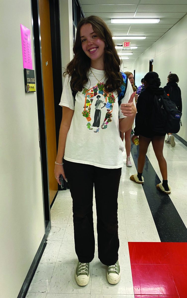 Senior Olivia Rogers wears a shirt purchased from Depop and
pants from Poshmark. Photo by Gabrielle Williams